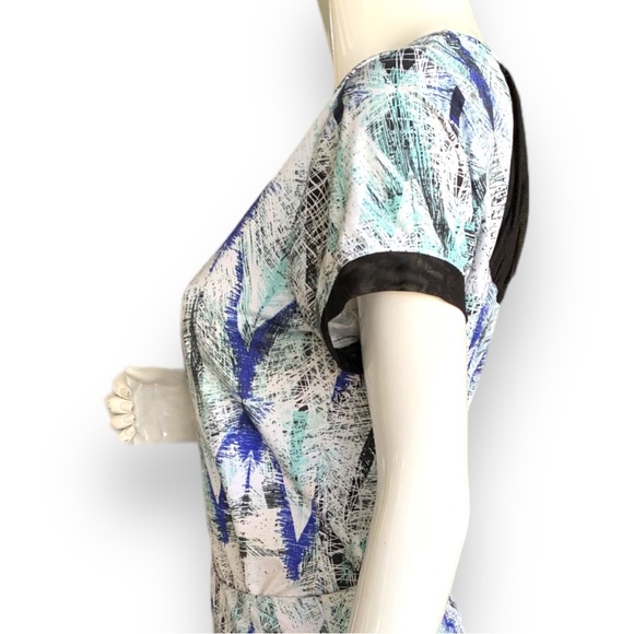 ELEVEN BY VENUS WILLIAMS PRINTED TENNIS, PICKLE BALL, GOLF TOP. WOMEN’S … - Picture 2 of 7